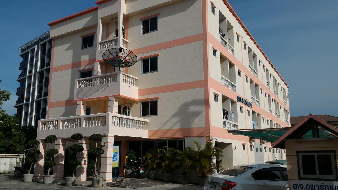 Uj Hotel Bangsaen